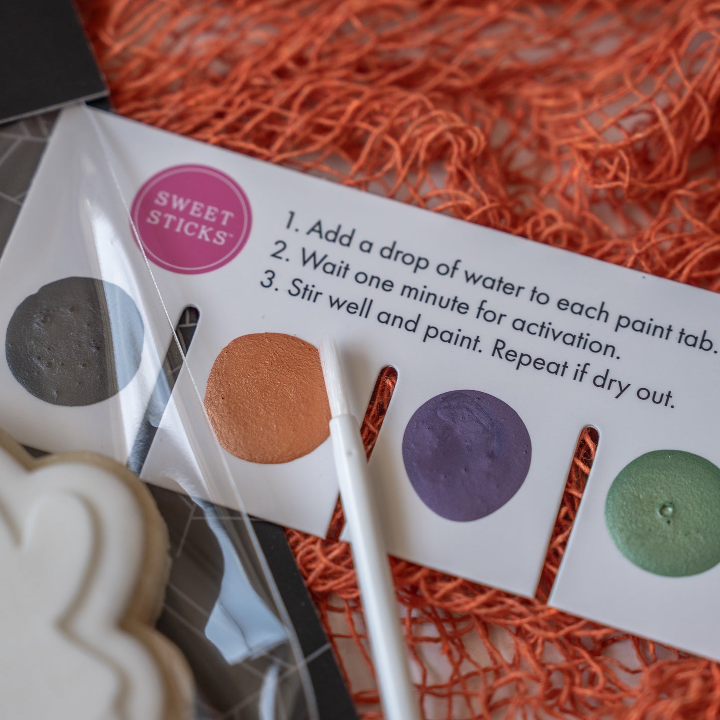 Paint Your Own Ghost